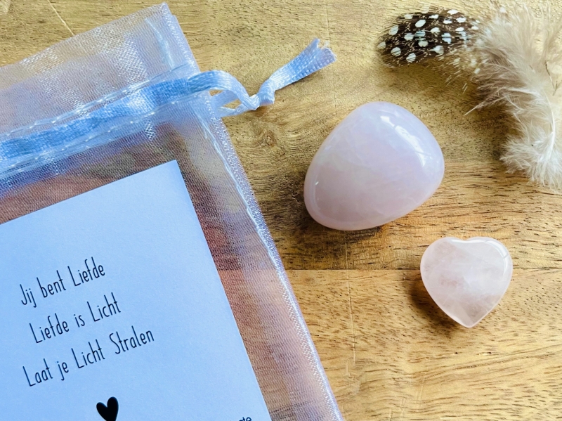 Zakje met rozenkwarts